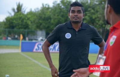 ސޮބާ: ކޯޗިންގެ ޅަފަތުގައި ތަފާތު ތިން ޗެޕްޓަރެއް!