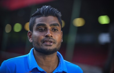 ސޮބާ: ކޯޗިންގެ ޅަފަތުގައި ތަފާތު ތިން ޗެޕްޓަރެއް!