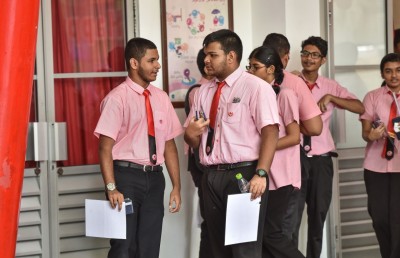 އެމްޑީޕީގެ މެނިފެސްޓޯ: ކޮންމެ އަތޮޅެއްގައި ޖޫނިއާ ކޮލެޖެއް ގާއިމުކުރަނީ