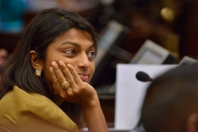 އީވާގެ މާލީ ބަޔާން: މިލްކިއްޔާތުގައި 80،000 ރުފިޔާ!