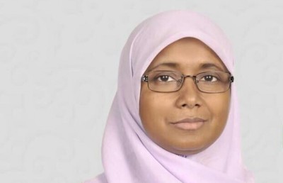 ޝަހީމް އިސްތިއުފާ ނުދެއްވަައި ޔުނިވާސިޓީ ހިންގުން އެހެން ބޭފުޅަކަށް