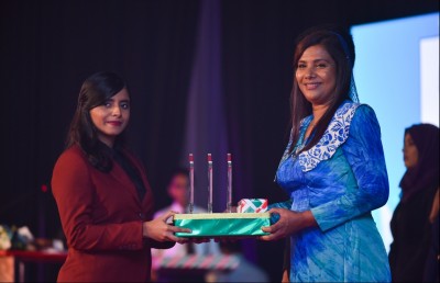 އޭ ލެވެލްގައި ދުނިޔެއިން  1ވަނަ ރާއްޖޭގެ ހަ ދަރިވަރުން