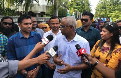 އަލީ ހުސެއިން، ހިތްވަރާ އެކު އިދިކޮޅު ކެމްޕޭންގައި