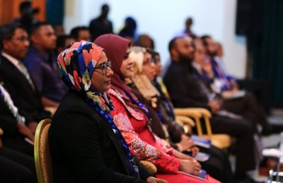 އައިޔޫއެމްގެ ރިސާޗް ކޮންފަރެންސް ފަށައިފި