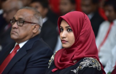 ރަނިންމޭޓަކަށް ވާދަކުރާކަށް ނޫޅެން: އައިޝާ