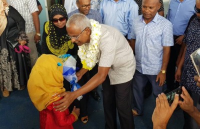 އިބޫގެ ކެމްޕޭންގެ ފުރަތަމަ ދަތުރު އައްޑު އާއި ފުވައްމުލަކަށް