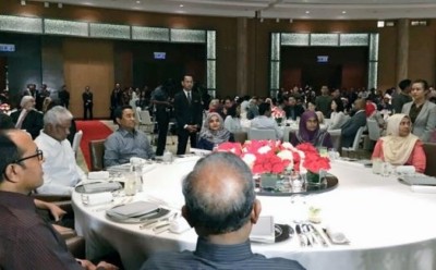 މެލޭޝިއާގައި ތިބި ދިވެހިންނާ ރައީސް ޔާމީން ބައްދަލުކުރައްވައިފި