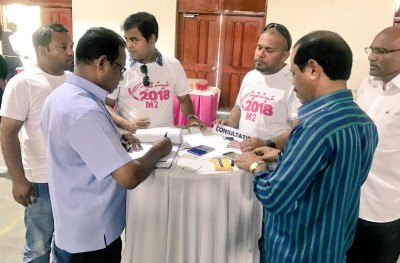 ބާއްވަން މި އުޅެނީ ކޮން ކަހަލަ އިންތިޚާބެއް؟