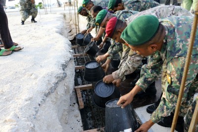ތޮއްޖެއްސުމަކީ ހައްލެއް ނޫނެވެ.