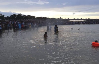ކޯރަކަށް ފެންވަރަން ދިޔަ ފަސް ކުދިން ގެނބިގެން މަރުވެއްޖެ