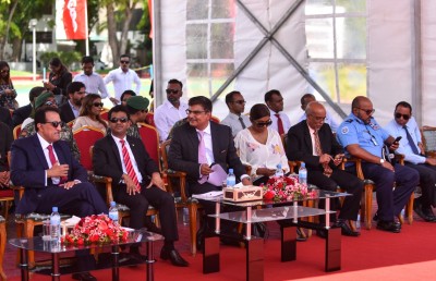 އުރީދޫން ރާއްޖެއަށް ތިން ސީ އެމްބިއުލާންސް ހަދިޔާކޮށްފި