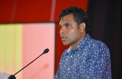 ބޯހިޔާވަހިކަމަށް މަތިން މާކްސް ލިބޭ މީހާ ދަށަކަށް ނުލާނެ: ފައިސަލް