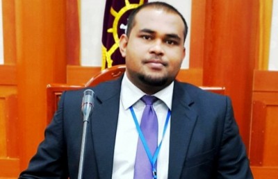 އިލެކްޝަންސް ކޮމިޝަނަށް ރައީސް އައްޔަން ކުރައްވަން ނިންމެވީ އެތަނުގެ ޑިރެކްޓަރު ނަޝާތު