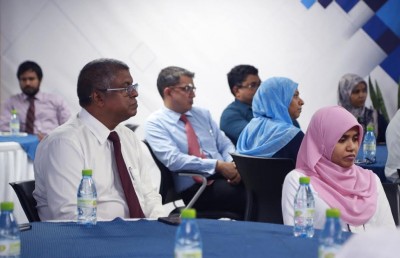 ރާއްޖޭގައި ފައިސާ ދައްކާ ނިޒާމަށް އިންގިލާބީ ބަދަލުތަކެއް އަންނާނެ: ގަވަރުނަރު