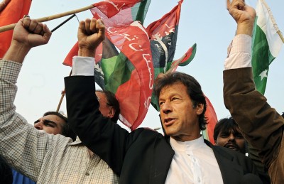 އިމްރާން ޚާން: 20 އަހަރަށް ފަހު ކާމިޔާބީގެ އުއްމީދުގައި