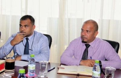 ރީ-ރަޖިސްޓްރޭޝަން ފޯމުތަކުގެ ސައްހަކަން ކަށަވަރުކުރަން ޕޮލިހަށް