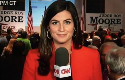 ސީއެންއެންގެ ރިޕޯޓަރު ވައިޓްހައުސް އިން ބޭރުކޮށްލުމުން ފާޑުކިޔުން