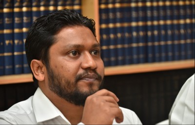އިލްމުވެރިން ތިބީ ބިރުން އަނިޔާވެރިކަމާ އަތުގުޅާލައިގެން: އަލީ ޒާހިރު