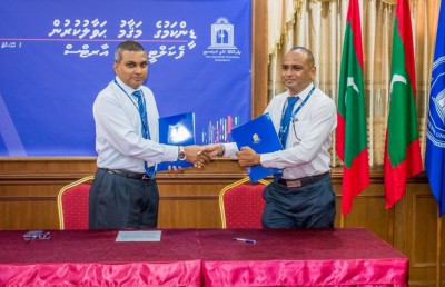 ފެކަލްޓީ އޮފް އާޓްސްގެ ޑީން އަކަށް އާސިމް އައްޔަންކުރައްވައިފި