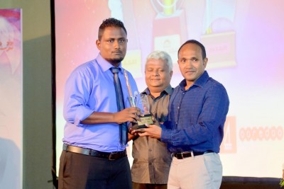 އެންމެ އުންމީދީ ނޫސްވެރިއާ އަށް ނަން ހުށަހެޅުމުގެ މުއްދަތު އިތުރުކޮށްފި