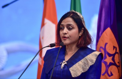 ގައުމު އެއްބައިވަންތަ ކުރުމުގައި އިތުރަށް މަސައްކަތް ކުރަންޖެހޭ: ދުންޔާ