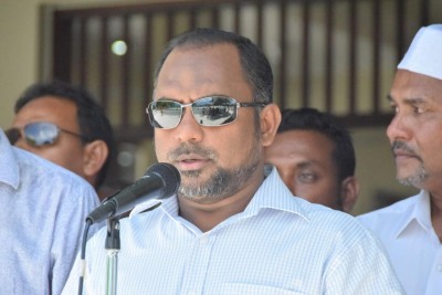 މިސްކިތްތައް ބޭނުންކުރާ މީހުންނަކީ މިސްކިތް ފަދަ ތާހިރު ބަޔަކަށް ވާންޖެހޭ: މިނިސްޓަރު