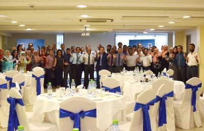 ވިލާ ކޮލެޖުން "ބިޒްނަސް ބްރޭކްފާސްޓް" އެއް ބާއްވައިފި
