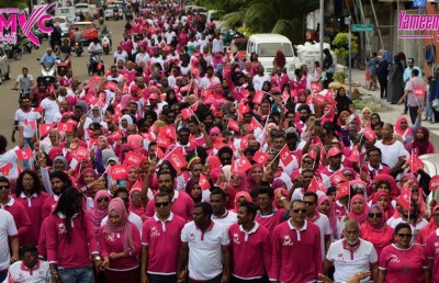 ރައީސް ޔާމީންގެ ކެމްޕޭން ލޯގޯގެ ސިފަޔަށް ސަޕޯޓަރުން އެތުރިލައިފި