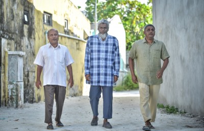 އިބޫގެ އެއްބަނޑު އެއްބަފާ އަދި ލޯފަން ތިން ހާފިޒުންގެ ވާހަކަ