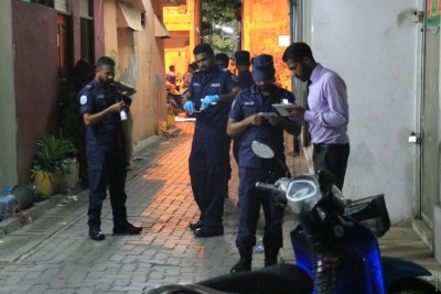 މާލޭގައި މާރާމާރީއެއް ހިންގައި މީހަކު ޒަހަމްކޮށްލައިފި