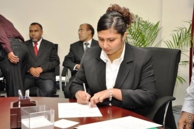 ހައި ކޯޓުގެ ފަނޑިޔާރު އަޒުމިރަލްދާ އިސްތިއުފާ ދެއްވައިފި