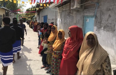 އިބޫގެ ރަށުން އިދިކޮޅު ކޯލިޝަނަށް ހޫނު މަރުހަބާއެއް