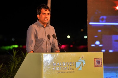 ރައީސް ޔާމީންގެ ދައުރު ނިމޭއިރު ޓޫރިޒަމްގެ އާމްދަނީ އަހަރަކު 4.9 ބިލިއަން ޑޮލަރަށް އަރާނެ: ސައީދު