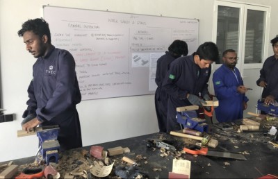 ޓިވެކް: ޒުވާނުންގެ ކުރިމަގަށް އާ އުއްމީދެއް