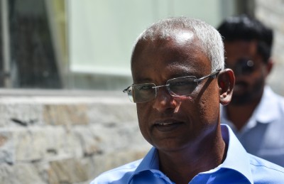ރީ-ރަޖިސްޓްރީ ކުރާ މީހުންގެ އަދަދު މާގިނަ ވުމުން ސަމާލުވާން އިބޫ އެދިވަޑައިގެންފި
