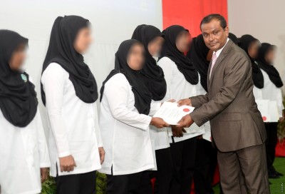 މާފުށީ ޖަލުގައި ހިންގި ހަތަރު ކޯހެއް ފުރިހަމަކުރި ގައިދީންނަށް ސެޓްފިކެޓް ދީފި