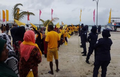 ތުޅާދޫން މެޑަމް އަށް ބޮޑު ތަރުހީބެއް