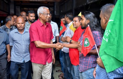އިބޫއާ އެކު، ހުޅުމާލޭގެ ގިނަ ބަޔަކު ބާބެކިއު އަކަށް