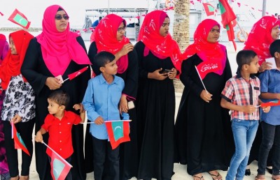ވެރިކަމުގެ "ކޭކު ފަޅިކުރަން" ގާނޫނެއް ބޭނުންވަނީ ލީޑަރުންގެ މެދުގައި އިތުބާރު ނެތުމުން: ރައީސް ޔާމީން