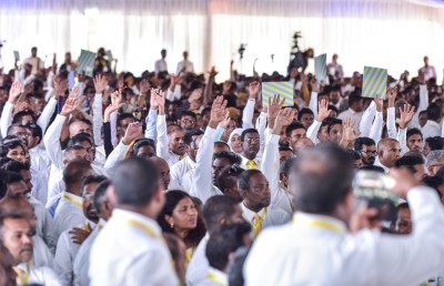 ބޭނުމީ ދޮޅު އަހަރުތަ؟ ނޫނީ ފަސް އަހަރުތަ؟