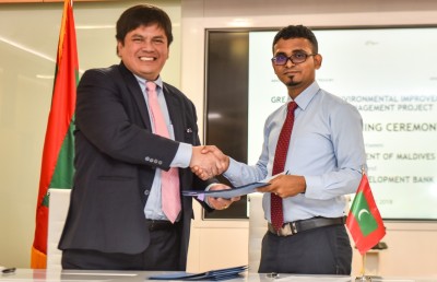 ކުނި ނައްތާލުމުގެ ނިޒާމު ގާއިމުކުރަން އޭޑީބީން 33 މިލިއަން ޑޮލަރު ދީފި