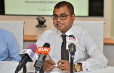 ކުނި ނައްތާލުމުގެ ނިޒާމު ގާއިމުކުރަން އޭޑީބީން 33 މިލިއަން ޑޮލަރު ދީފި