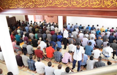 ފަސްޓްލޭޑީގެ މައިންބަފައިންގެ ހަނދާނުގައި ހެދި މިސްކިތް ރައީސް ހުޅުއްވައި ދެއްވައިފި