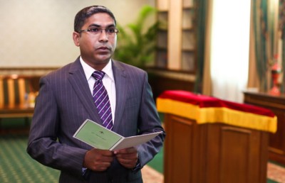 ރިސޯޓުތައް ދޫކޮށްގެން ވާހަކަ ދައްކާކަށް ކުރީގެ އޮޑިޓާ ޖެނެރަލް ނިޔާޒެއް ނާދޭ: ރައީސް ޔާމީން