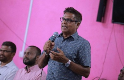 "ޕީޕީއެމަށް ވުރެ ބޮޑަށް އިބޫއާ ދެކޮޅަށް ކެމްޕެއިން ކުރައްވަނީ ރައީސް ނަޝީދު"