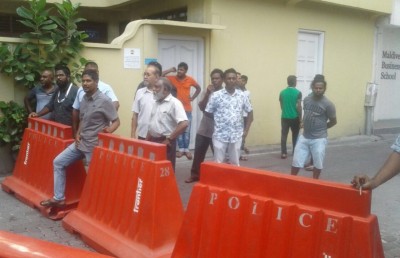 އިންތިހާބާ ބެހޭ މަރުކަޒު ދޮށަށް އެއްވުމުން އެ ސަރަހައްދު ބަންދުކޮށްފި