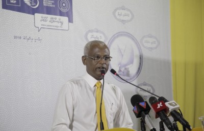 ދިވެހިންގެ ހިއްސާ ނެތް ގޮތަށް އުމްރާނީ ތަރައްގީގެ މަސައްކަތް ހަވާލު ނުކުރާނަން: އިބޫ