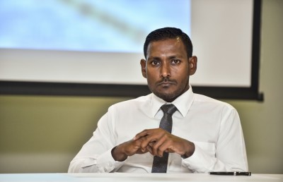 ޖަލުގައި މައުމޫންގެ ލޮލުގެ ފަރުވާއަށް ޑރ. ޖުނައިދުގެ ތައުރީފް
