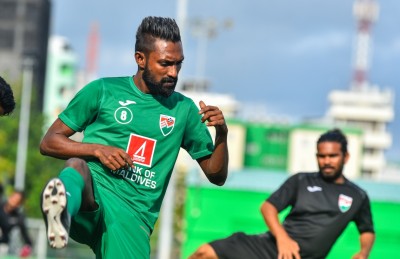އުމެއިރަށް ފުރުސަތު ނެތީ އަނިޔާގައި ހުރުމުން: ކޯޗު