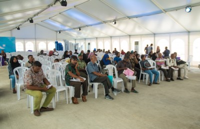 ހިޔާ މަޝްރޫއަށް 15،000 އަށް ވުރެ ގިނަ މީހުން ފޯމު ހުށަހަޅައިފި